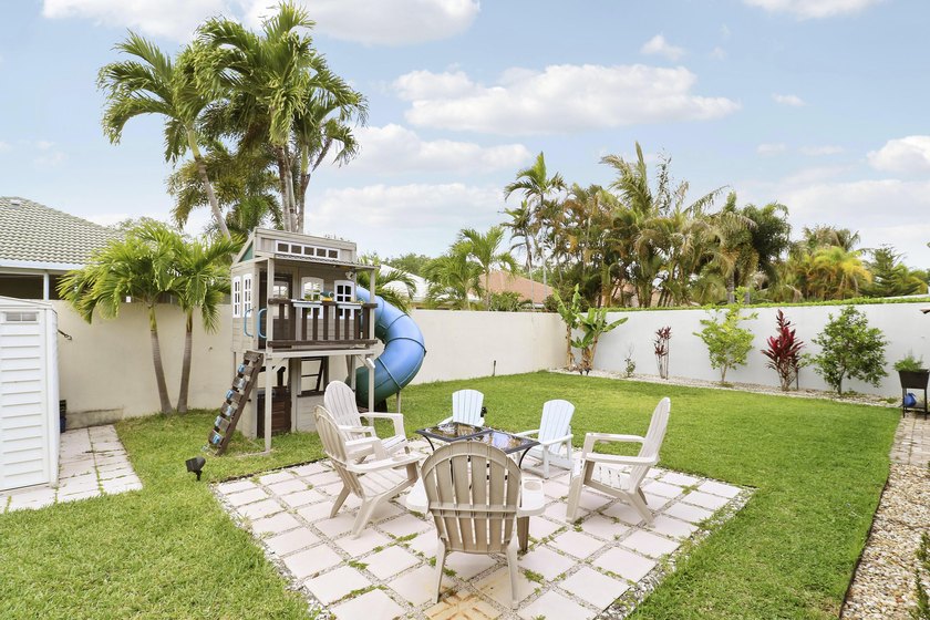 Come see this move in ready CBS 3-bedroom, 2-bath 2-car garage - photo 40