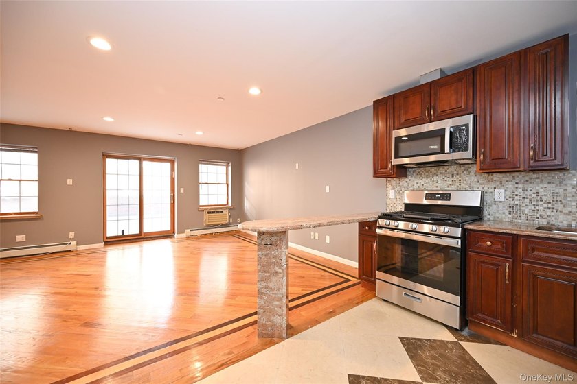 Great Location, Low Taxes. Welcome to this beautiful large condo - photo 9
