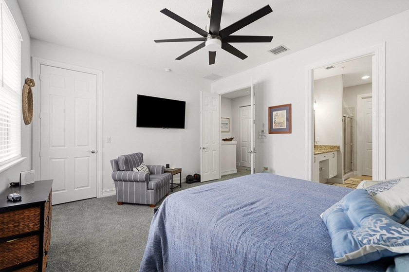 Rare 4-bedroom, 4-bath tri-level townhome in Belle Isle, one of - photo 34