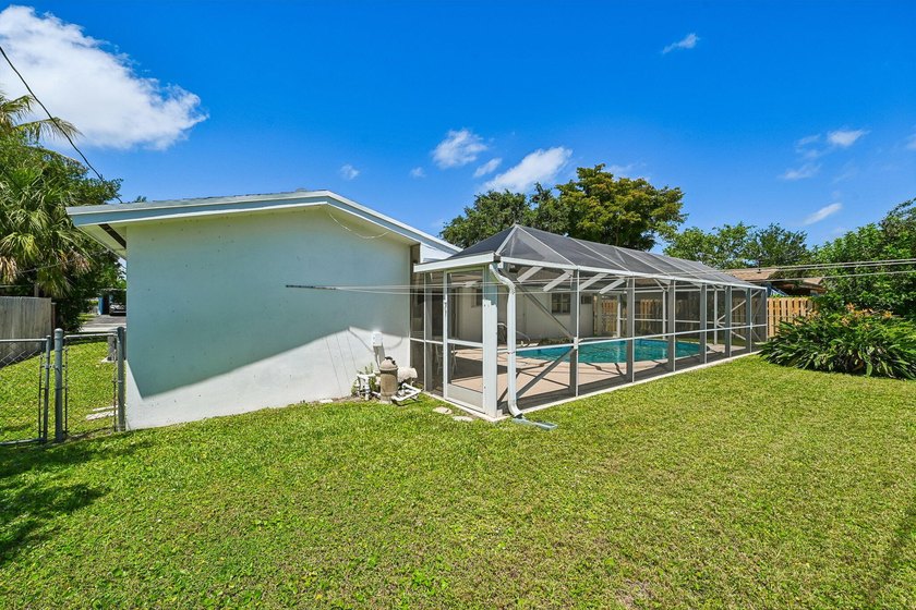 Well-Maintained Pool Home with Major Updates - Ready for Your - photo 33