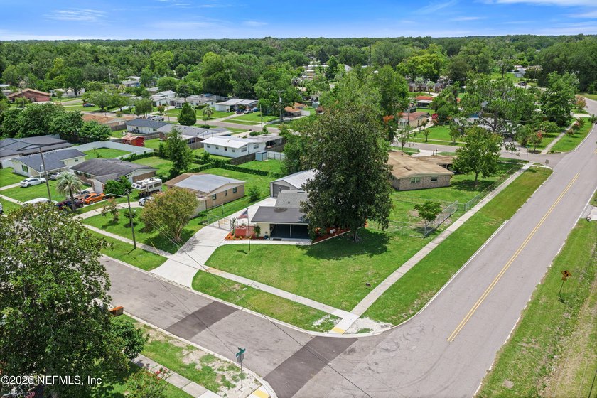 Beautifully Renovated Brick home. sitting on ,27 acres partially - photo 50