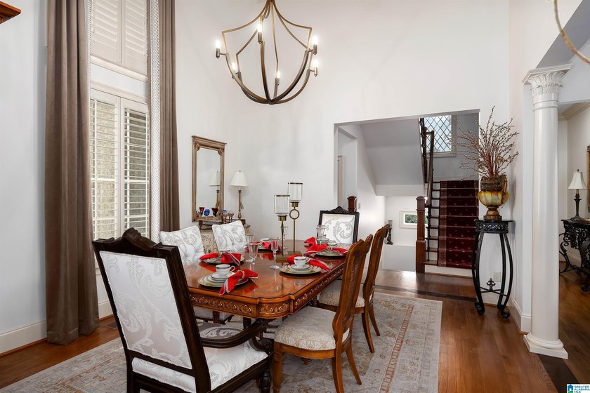 Immaculate Executive Home on No 6 Legacy Golf Course. Castle - photo 9
