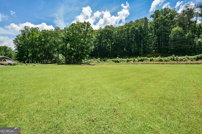 MOTIVATED SELLER!! BRING ALL OFFERS!! Discover your own slice of - photo 13