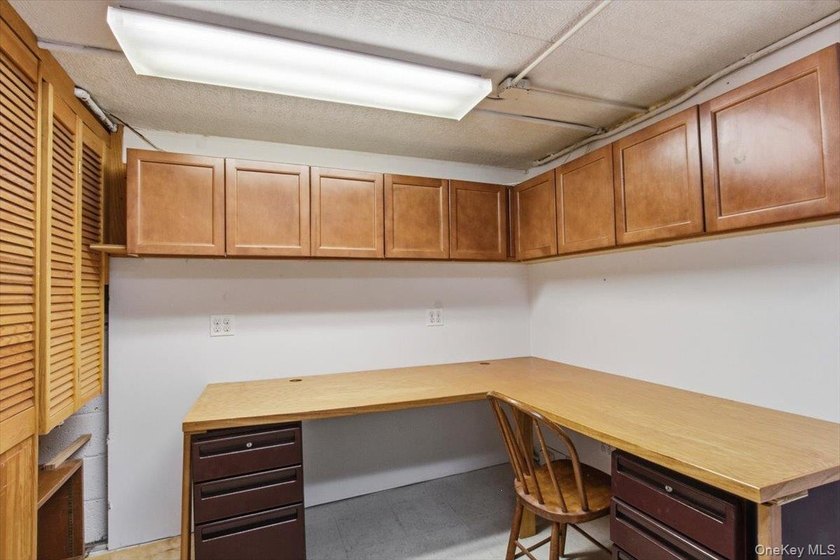 Welcome to 228 W 260th Street - a beautifully maintained - photo 14