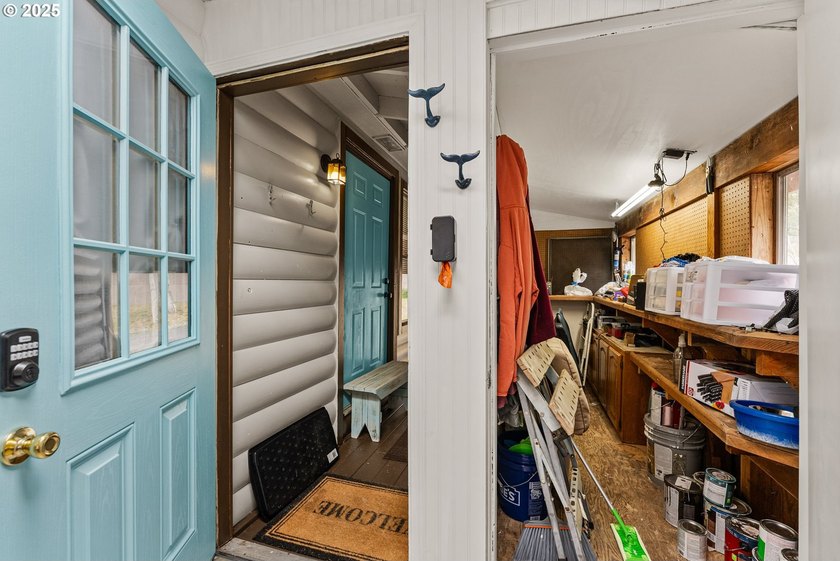 Income Producing Vacation Rental, REMODELED with Class and Style - photo 22