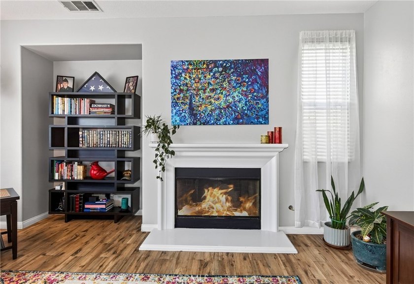 Welcome to this stunning turnkey home in the highly sought-after - photo 8
