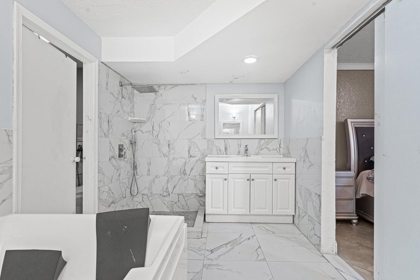 One of the best renovation opportunities currently available in - photo 20