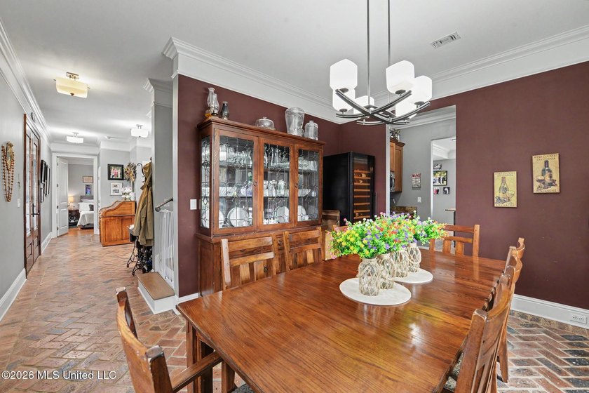 Experience an extraordinary level of privacy, luxury, and - photo 16