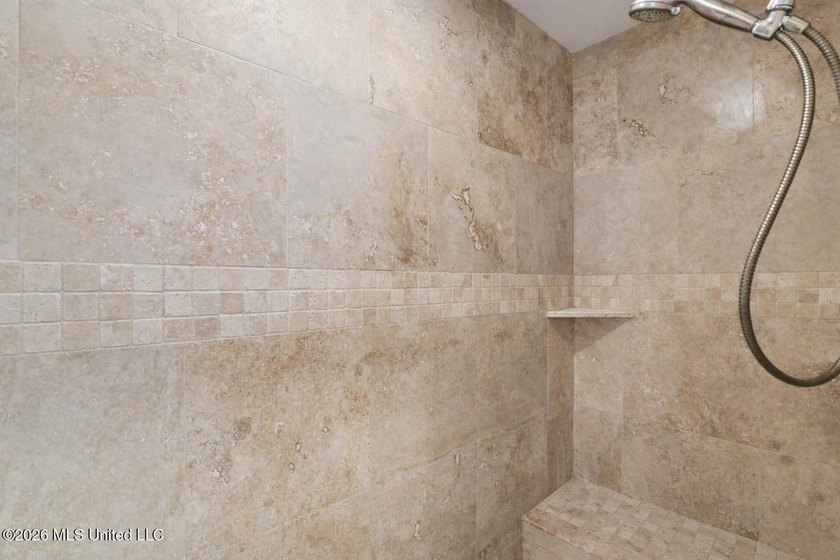 Experience an extraordinary level of privacy, luxury, and - photo 27