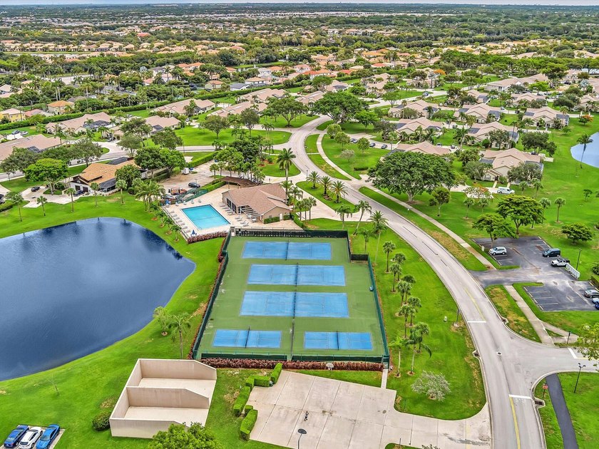 Welcome to this charming villa in Boca Raton's highly - photo 36