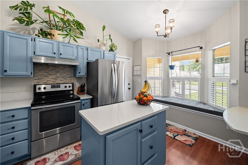 Conveniently located in Savannah, this beautifully updated - photo 10