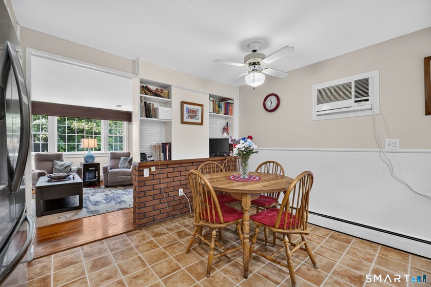 Move right into this beautifully updated Raised Ranch offering 3 - photo 7