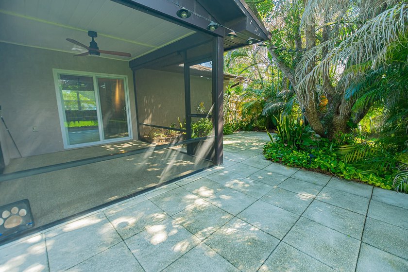 Welcome home to this beautifully maintained 2-bedroom, 2-bath - photo 17