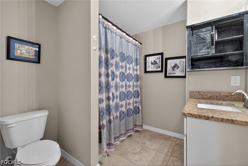 ***Wow! ***PRICED BELOW APPRAISED VALUE***Welcome to the essence - photo 25