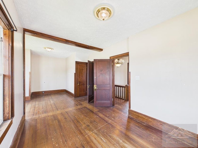 Excellent opportunity at a new list price!! This circa-1910 - photo 31