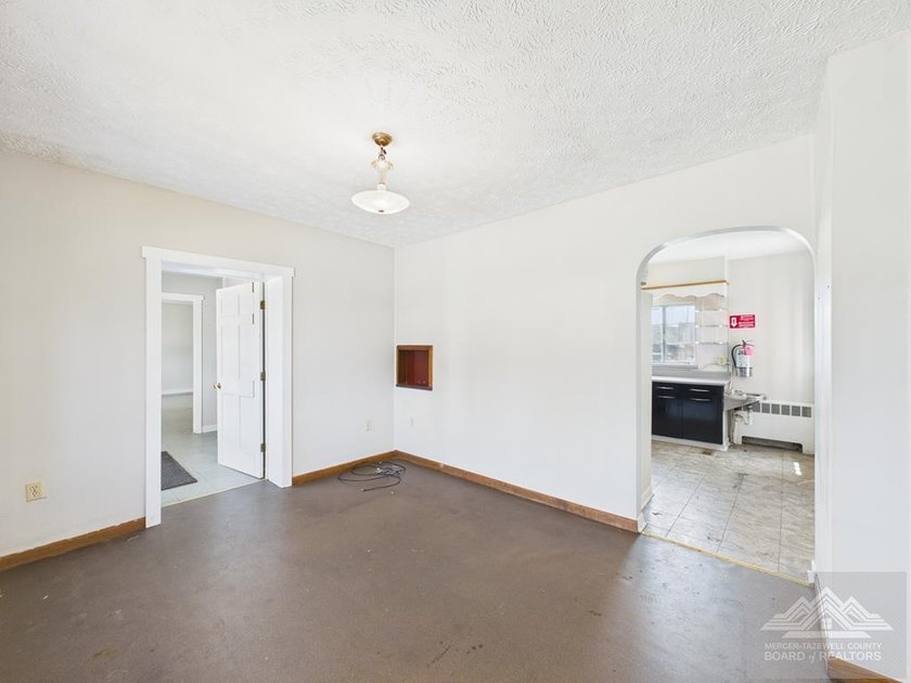 Excellent opportunity at a new list price!! This circa-1910 - photo 41