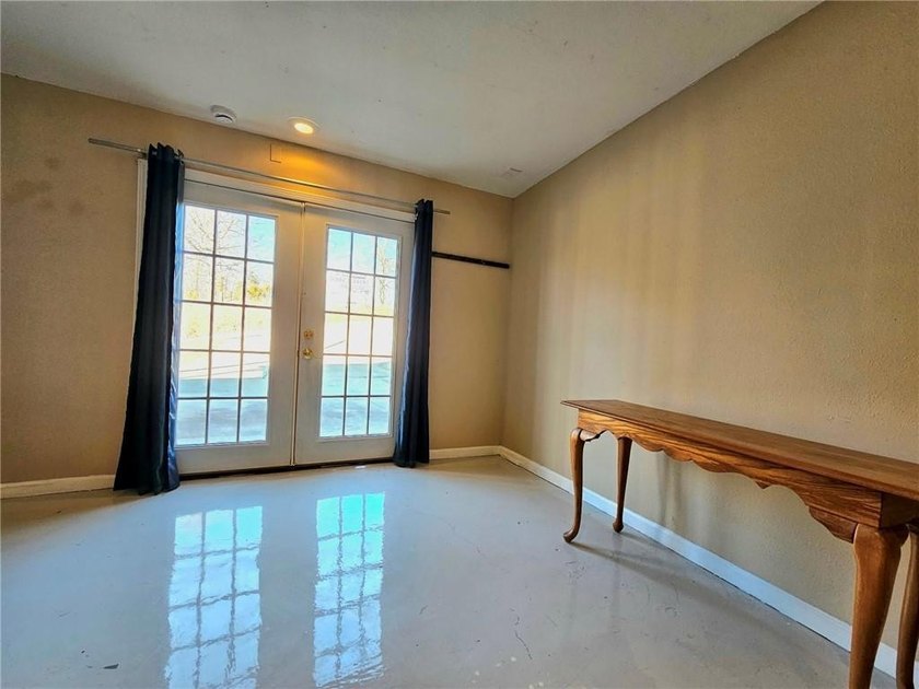 MOTIVATED SELLER/OWNER FINANCING with 30% down and 6% interest! - photo 20