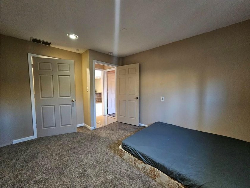 MOTIVATED SELLER/OWNER FINANCING with 30% down and 6% interest! - photo 25