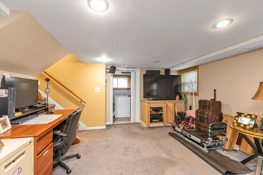 Welcome to this true 4-level split offering versatile living - photo 18