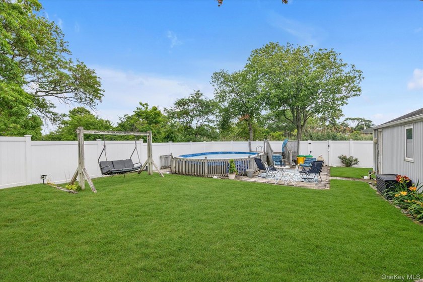 Welcome to this true 4-level split offering versatile living - photo 20