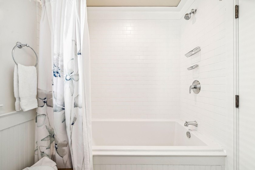 The only beachside one-bedroom, two-bath residence in - photo 20