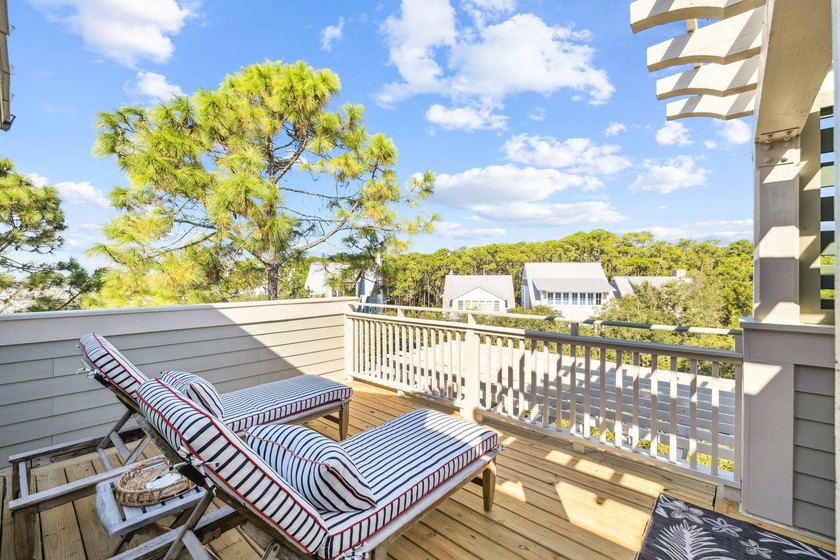 The only beachside one-bedroom, two-bath residence in - photo 37