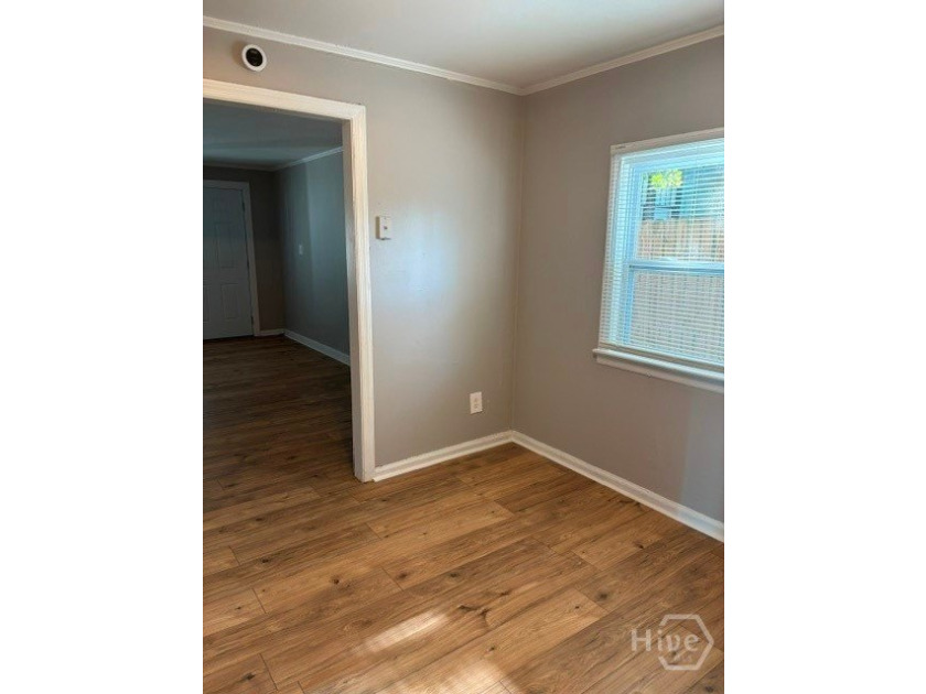 Great opportunity in convenient Savannah location of Live Oak - photo 8