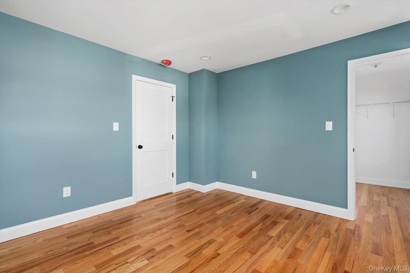 This completely remodeled home comes complete with modern - photo 18