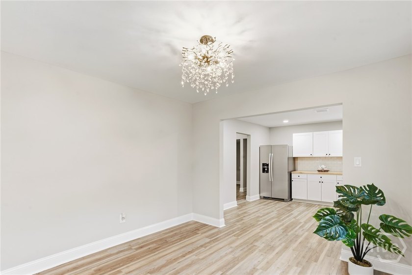 405 N Baldwin Cir - photo 22