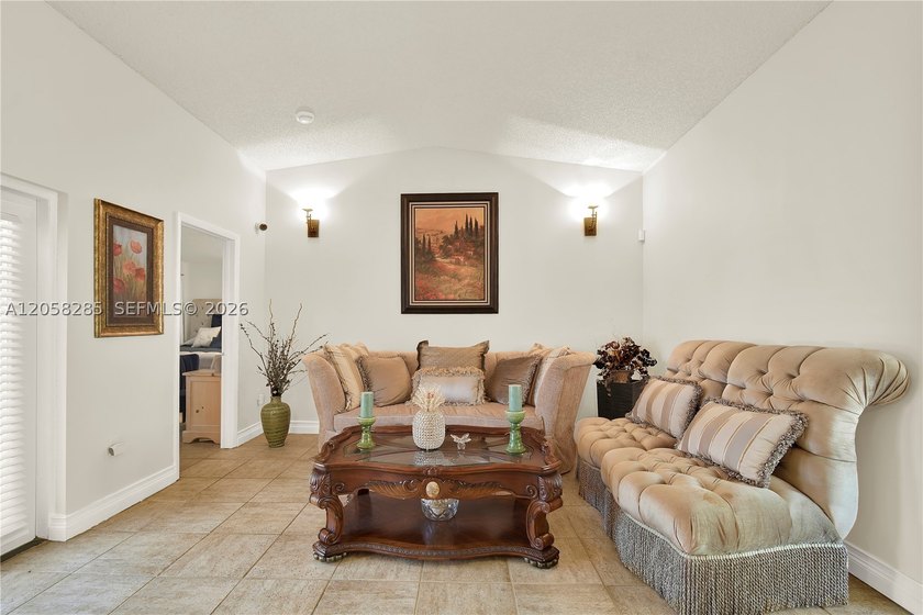 Imagine coming home to a spacious single-story residence where - photo 7