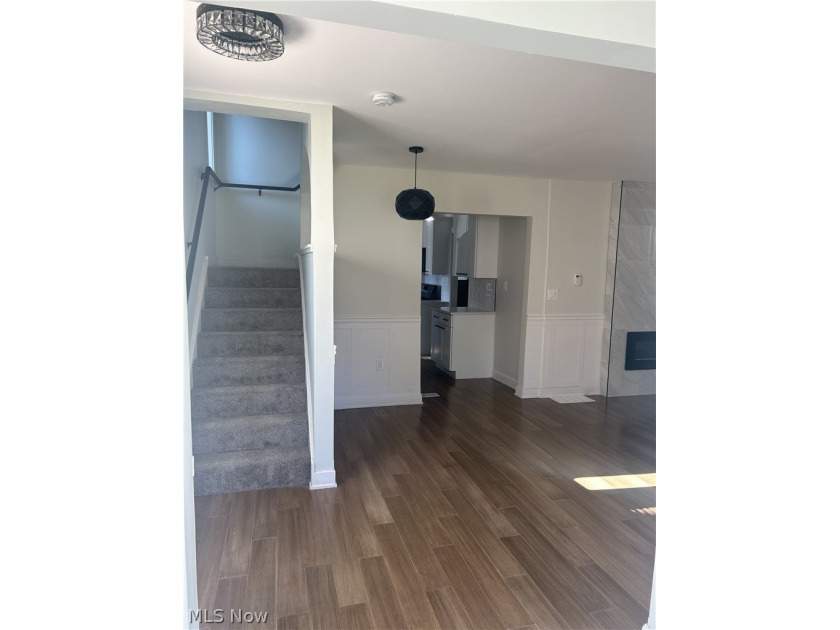 Like no other!!! This *Custom* Stunning brick Cape Cod 3 bedroom - photo 12