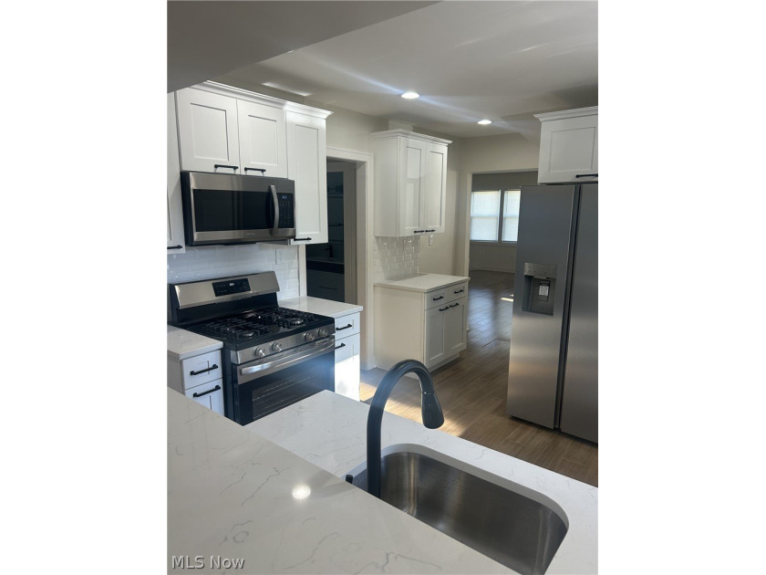 Like no other!!! This *Custom* Stunning brick Cape Cod 3 bedroom - photo 16