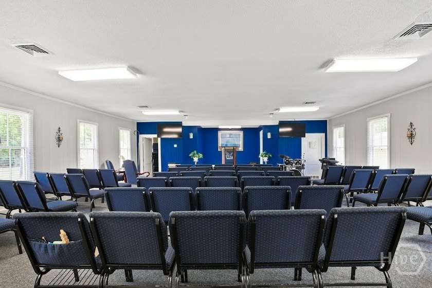 Exceptional opportunity to own a well-maintained Special Purpose - photo 9