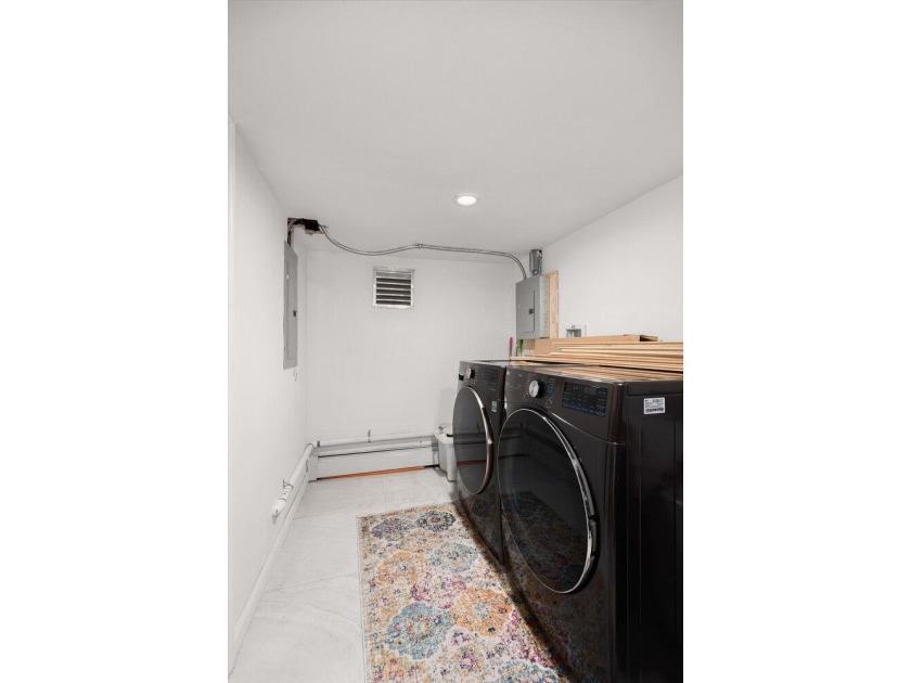 **50-61 46th Street - Sunnyside, Queens** **GUT-RENOVATED - photo 12