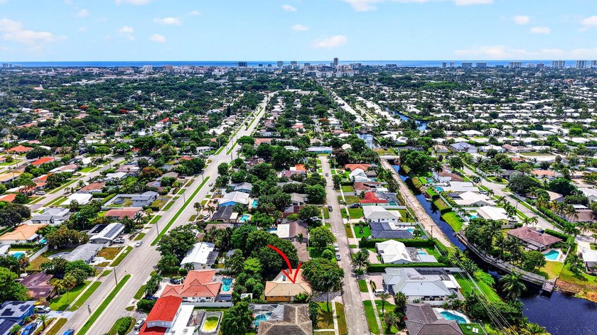 Welcome to Boca Square, one of East Boca Raton's most - photo 17