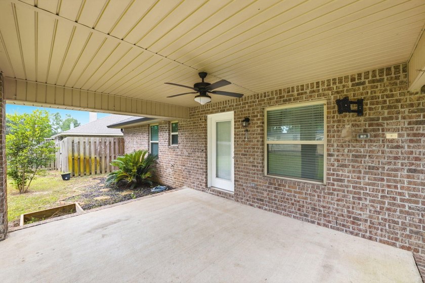 NEW UPDATE! 3.6% ASSUMABLE RATE and SOLAR payoff negotiable - photo 47