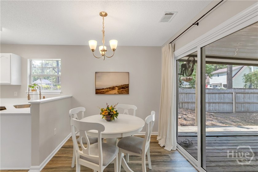 Welcome home to this beautifully maintained single-level retreat - photo 10