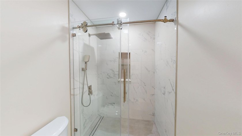 Recently upgraded, this turnkey contemporary offers the perfect - photo 24