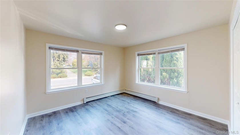 Recently upgraded, this turnkey contemporary offers the perfect - photo 25