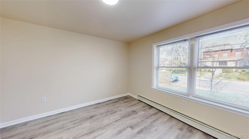 Recently upgraded, this turnkey contemporary offers the perfect - photo 27
