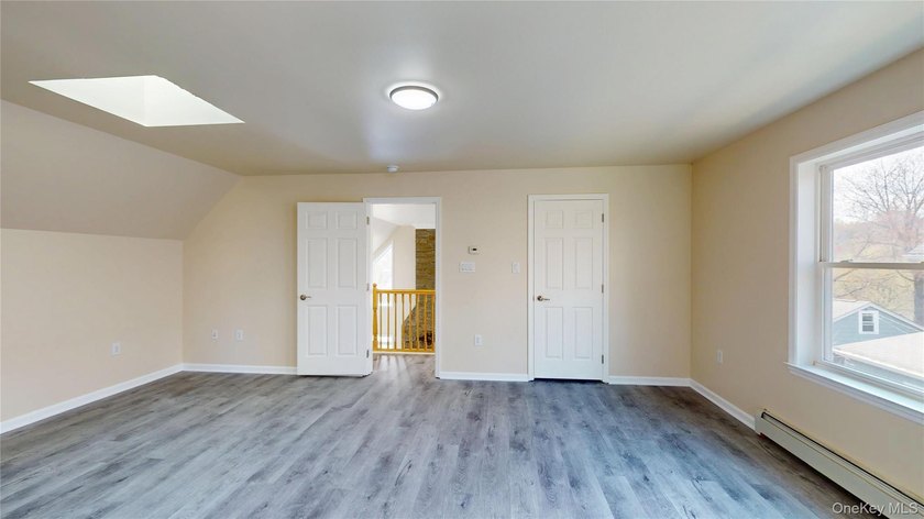 Recently upgraded, this turnkey contemporary offers the perfect - photo 30