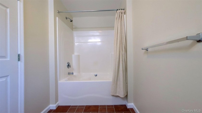 Recently upgraded, this turnkey contemporary offers the perfect - photo 34