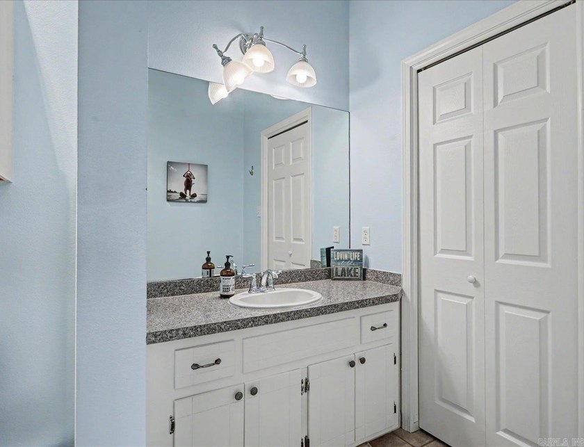 **Lake Catherine View Condo | Diamondhead Community | Negotiable - photo 21