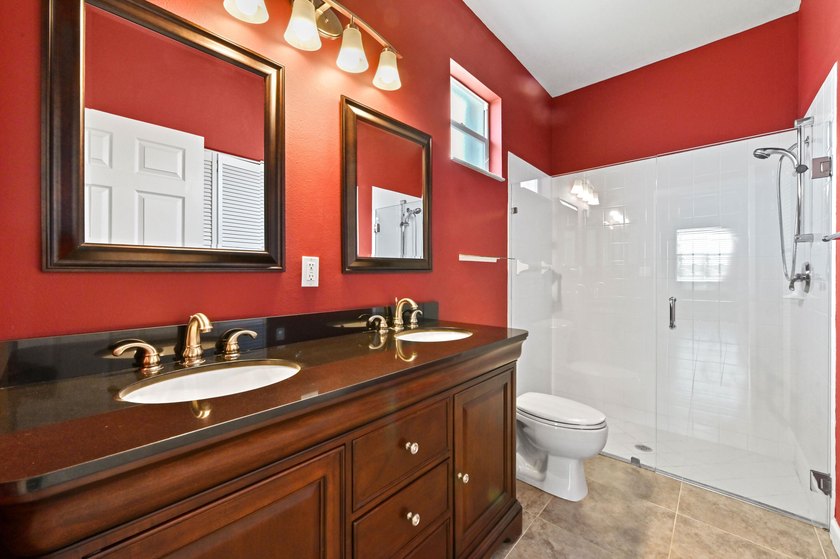 Location, location, location! Enter this charming, light filled - photo 18