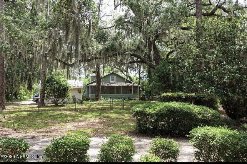 A truly rare offering, this remarkable 2.18-acre waterfront - photo 22