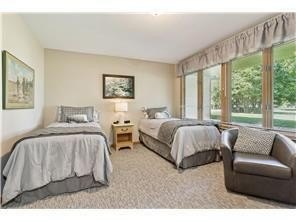 Welcome home to luxury, resort-style living at Glen Atrium - photo 31