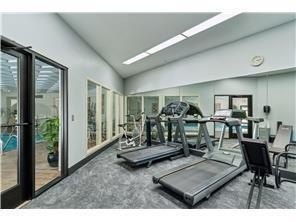 Welcome home to luxury, resort-style living at Glen Atrium - photo 36