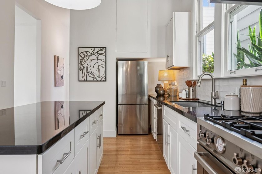 Experience the perfect blend of historic charm and modern - photo 11
