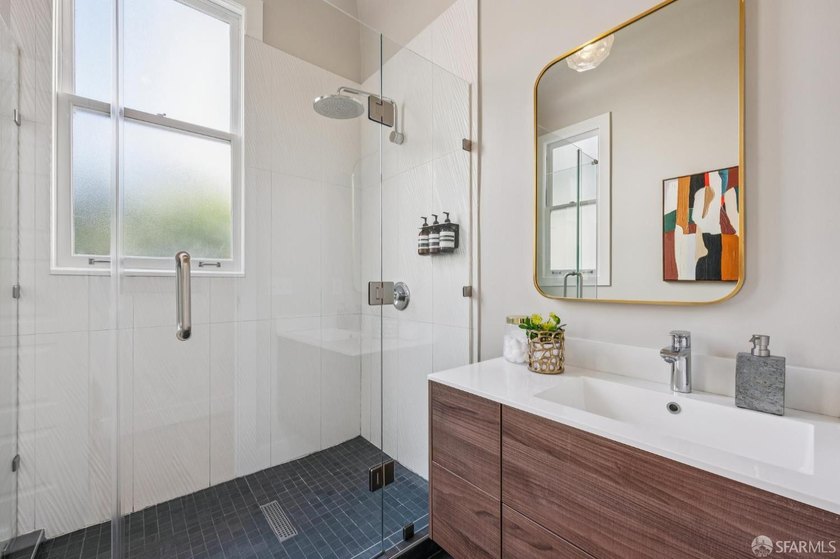 Experience the perfect blend of historic charm and modern - photo 35