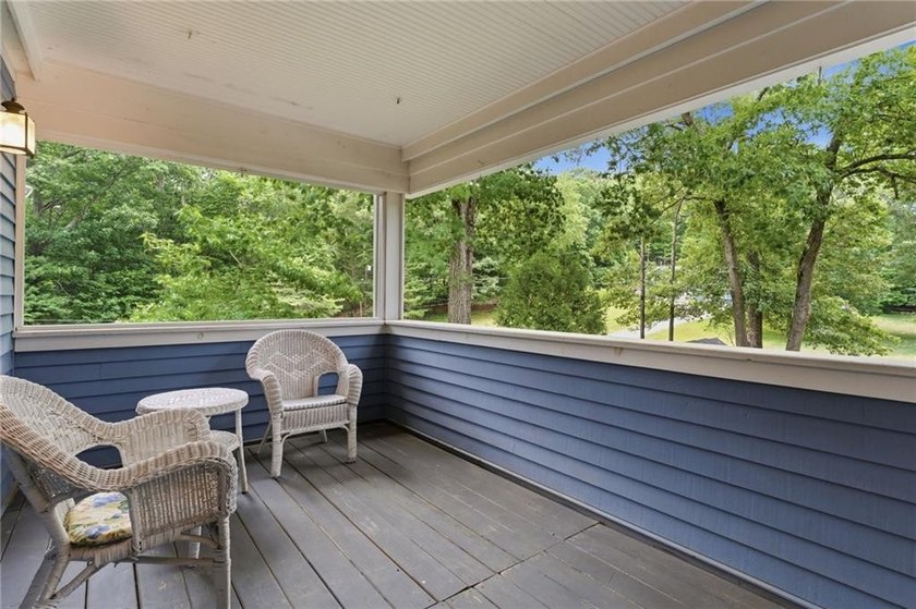 BEAUTIFUL CUSTOM BUILT HOME ON A CUL-DE-SAC WITH 1.6 ACRES OF - photo 40
